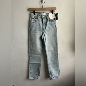 Abercrombie & Fitch 90s straight ultra high rise jeans